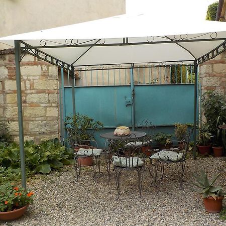 Bed and Breakfast Benvenuti Altrove Cella Monte Екстер'єр фото